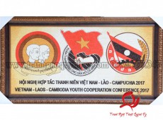Tranh Gạo Sơn Màu Logo Đoàn Việt Nam - Lào - Campuchia